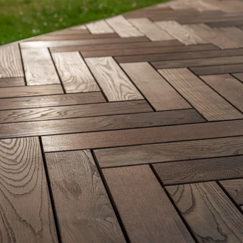 How to Build a Herringbone Deck: A DIY Guide for Auckland Homes
