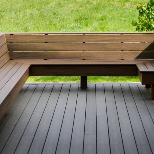 How to Build a Deck Bench: A Step-by-Step Guide for Auckland Homeowners